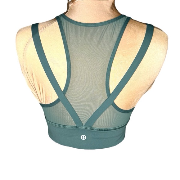 Lululemon Sun Setter Bra Dark Forest Sport Bra
Army Green size 6 - Picture 9 of 10